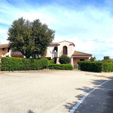 La Coccinella Al Mare Bed & Breakfast San Teodoro  Ngoại thất bức ảnh