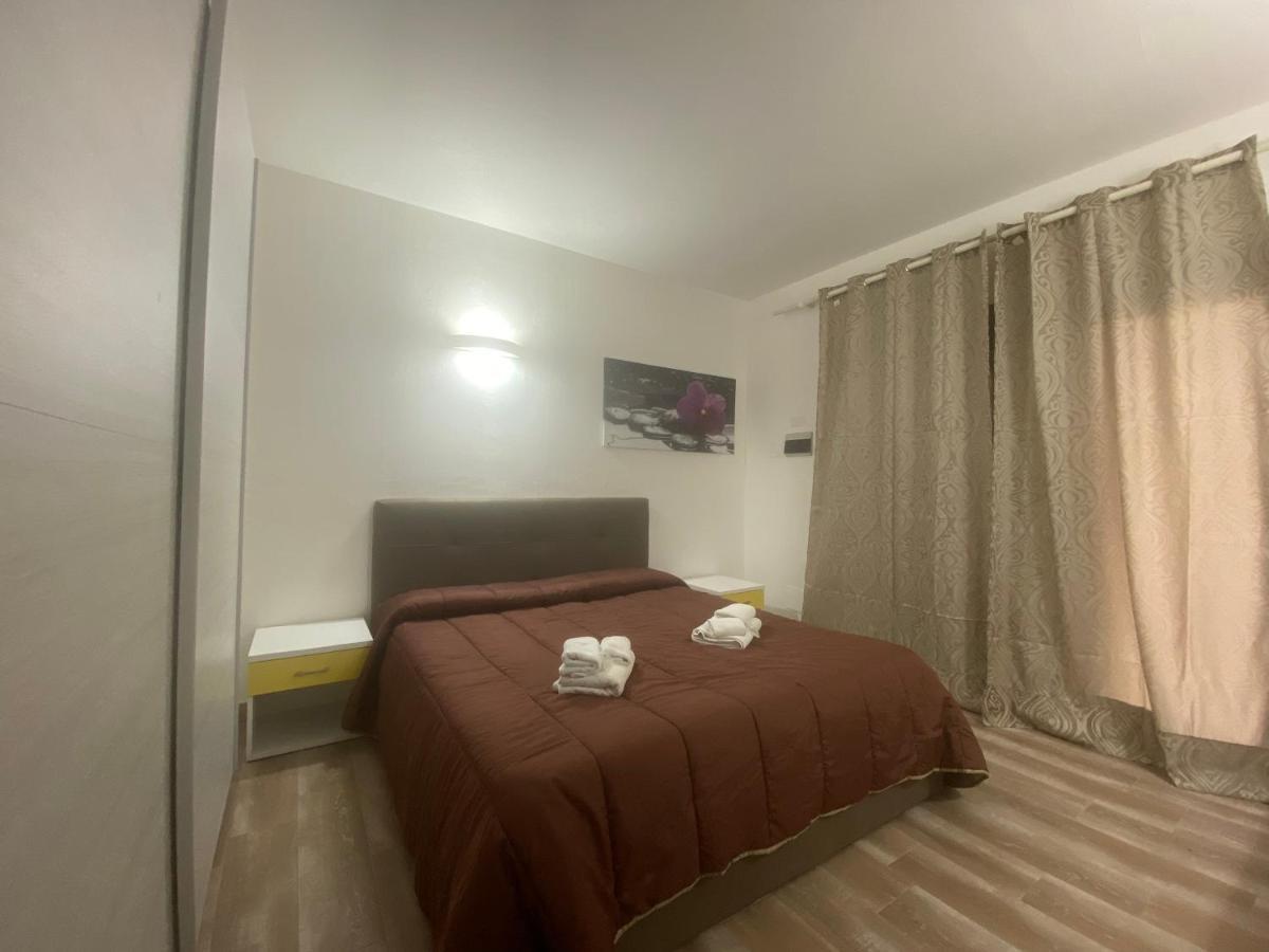 La Coccinella Al Mare Bed & Breakfast San Teodoro  Ngoại thất bức ảnh