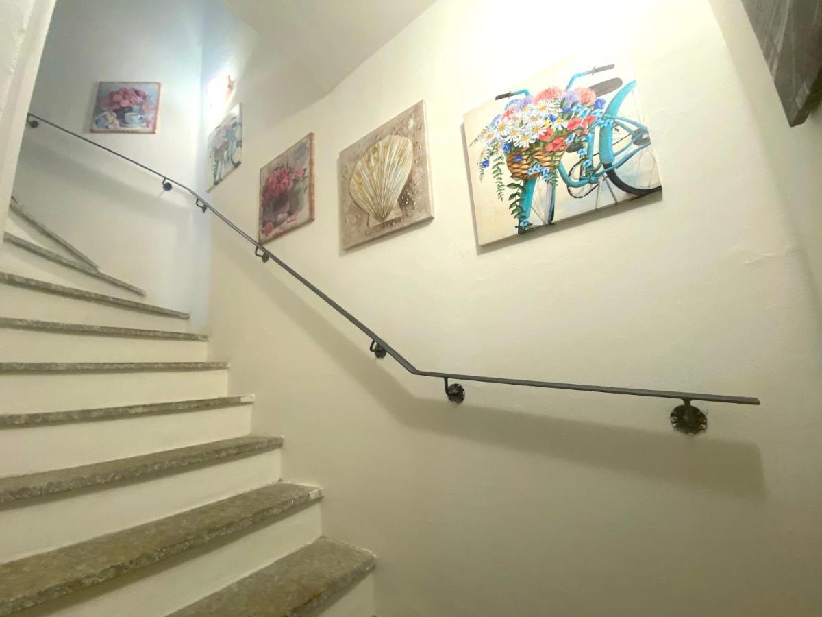 La Coccinella Al Mare Bed & Breakfast San Teodoro  Ngoại thất bức ảnh